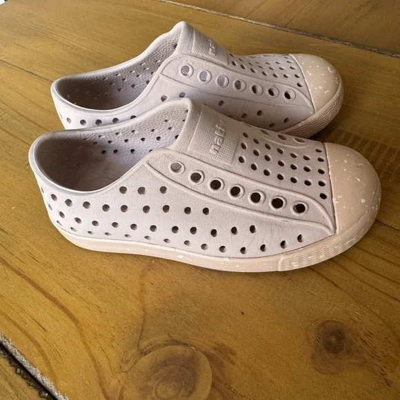 Native Light Pink Perforated Slip-Ons - Picture 1 of 5